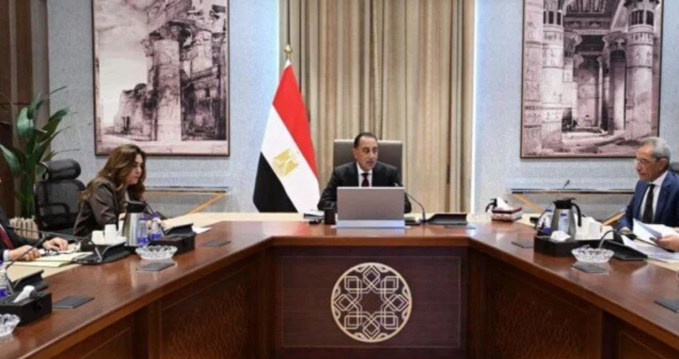 مدبولي يوجه بتسريع إجراءات التصالح في مخالفات البناء وتقديم المزيد من التيسيرات للمواطنين